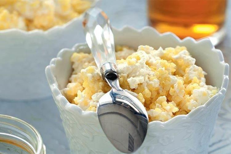 Bouillie de millet au fromage cottage