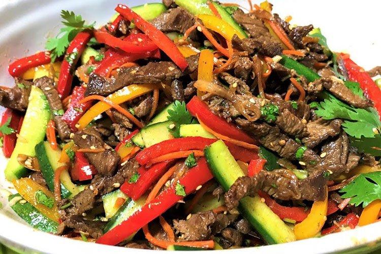 Salade coréenne de concombre