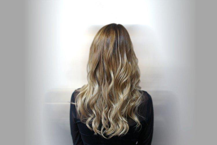 Balayage naturel pour cheveux châtain clair