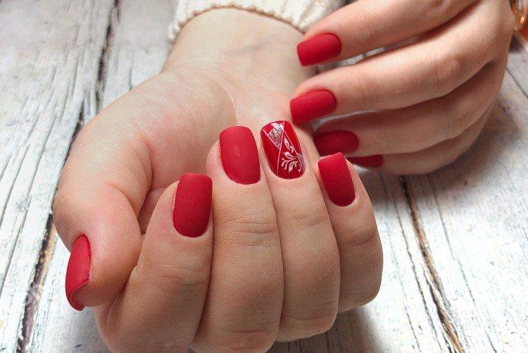 Manucure pour ongles carrés 2021 - photos et idées