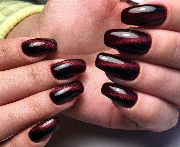 Manucure oeil de chat - photos et idées