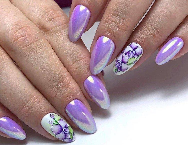 Manucure violette avec rub