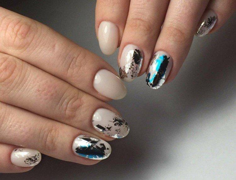 Manucure en feuille - photos et idées