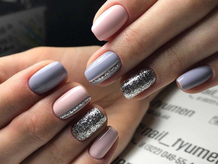 Manucure avec vernis gel pour ongles courts