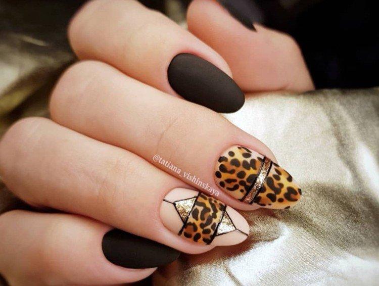Nail art à la mode
