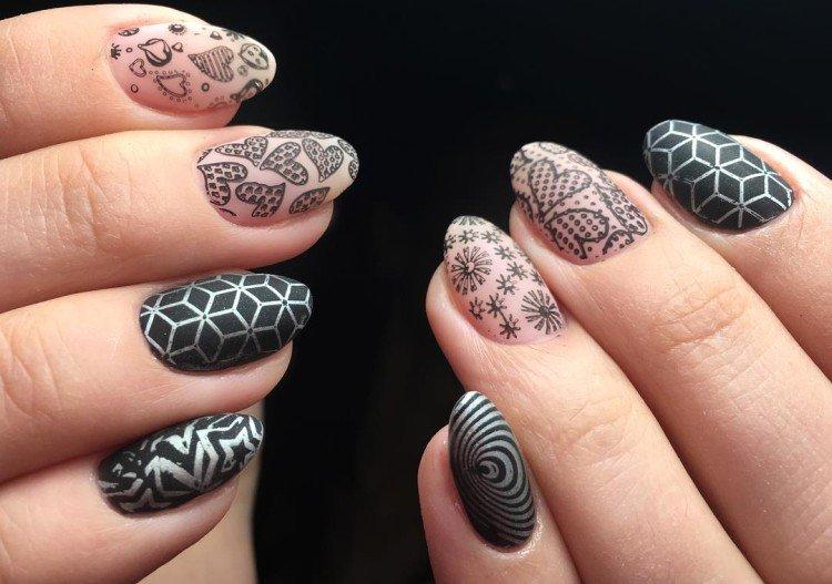 Manucure d'estampage