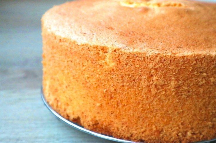 Gâteau éponge à la mayonnaise