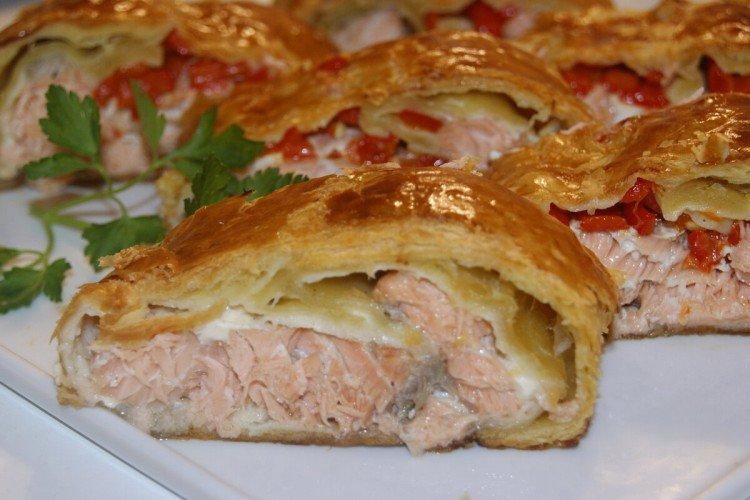 Rouleau de pâte feuilletée au poisson