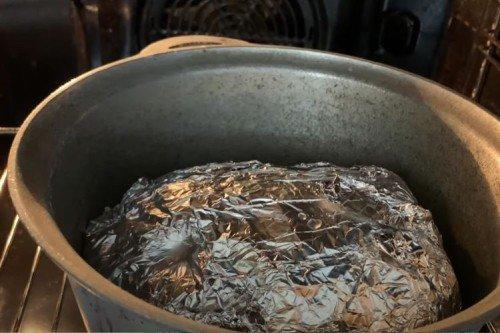 Porc bouilli maison aux épices - une recette classique