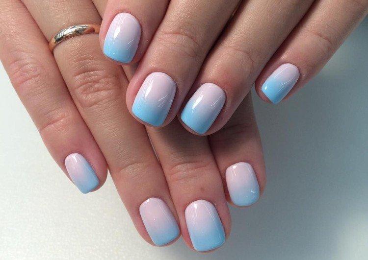 Manucure dégradée pour ongles courts