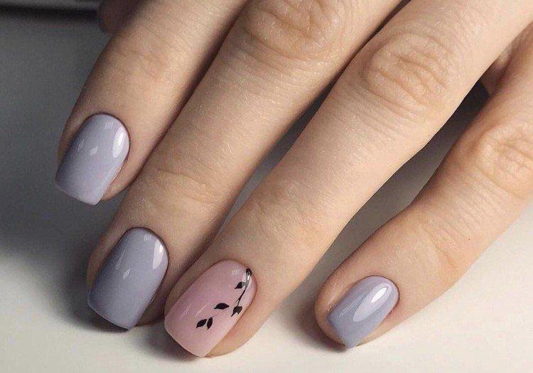 Manucure grise pour ongles courts