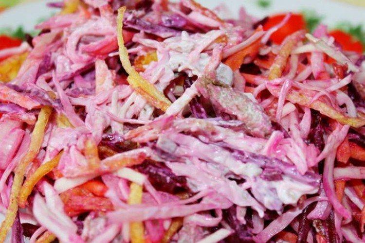 Salade de viande au chou et carottes