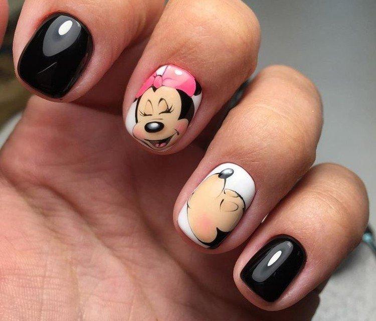 Art d'ongle de dessin animé