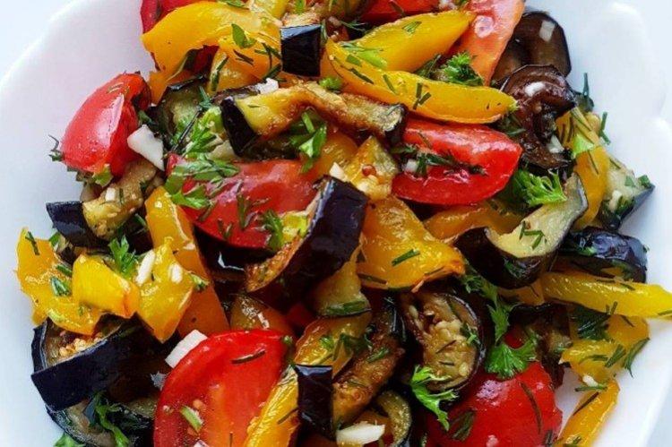 Salade de légumes aux aubergines