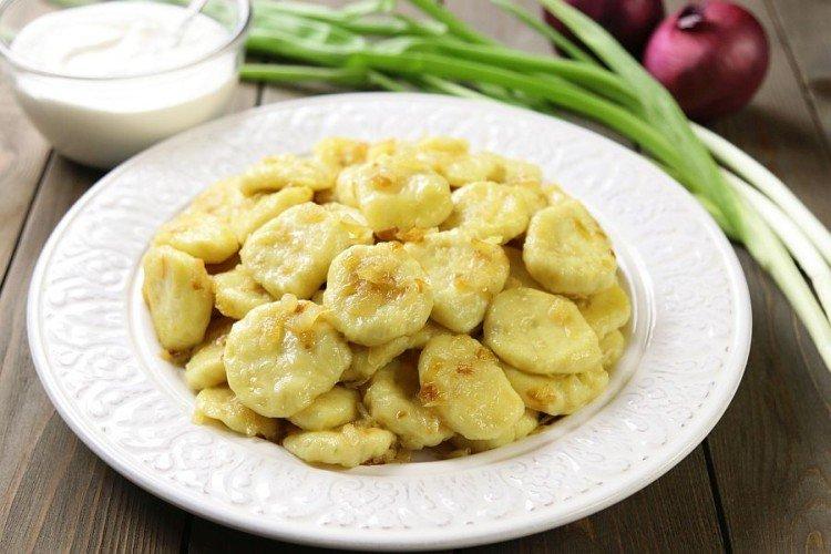 Boulettes de pommes de terre paresseuses