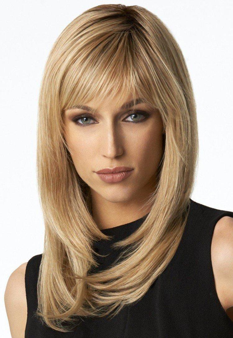 Coupe de cheveux en échelle - photos et idées