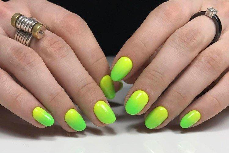 Manucure ombre jaune