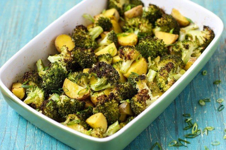 Légumes aux noix au four