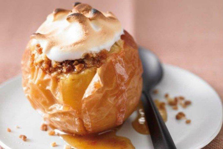 Pommes au four avec meringue