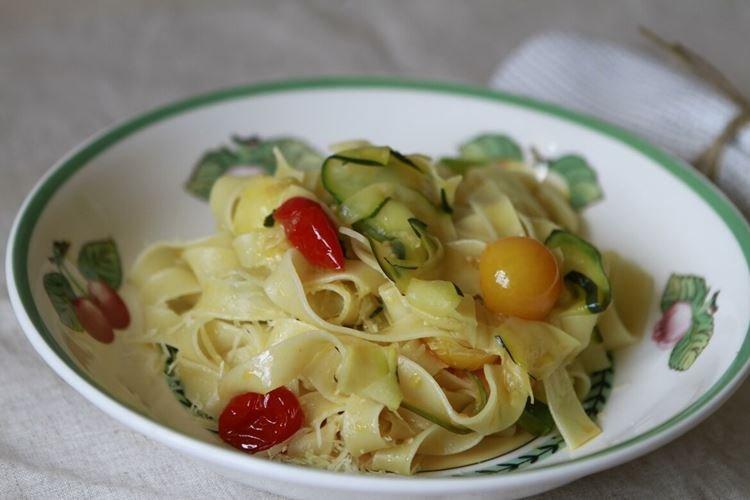 Pâtes fettuccine aux courgettes