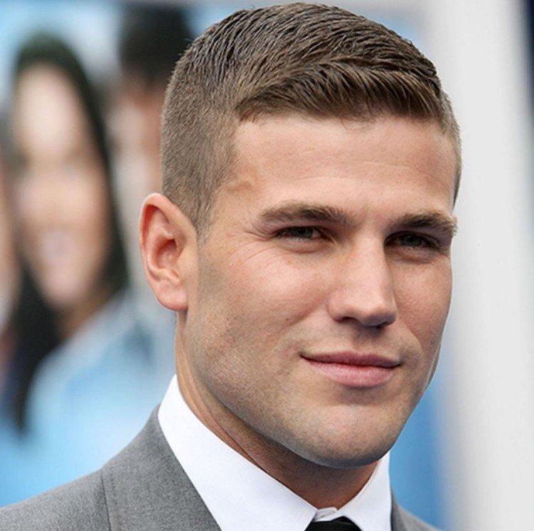 Coupe de cheveux demi-boîte - photos et idées