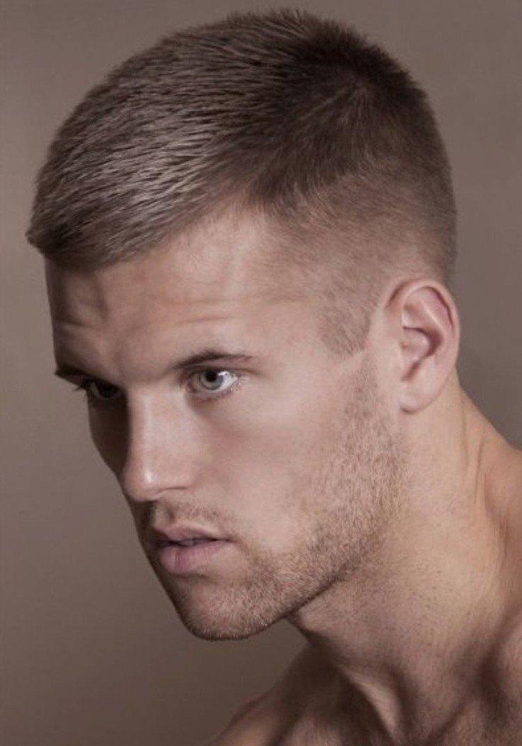 Coupe de cheveux demi-boîte - photos et idées