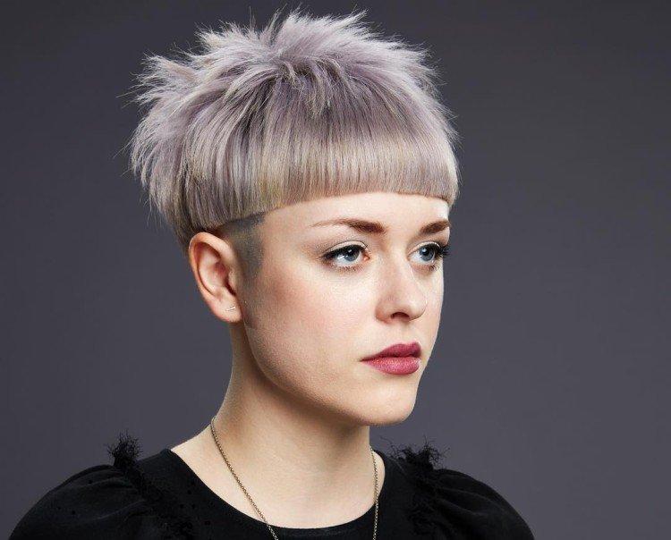 Chapeau de coupe de cheveux - photos et idées