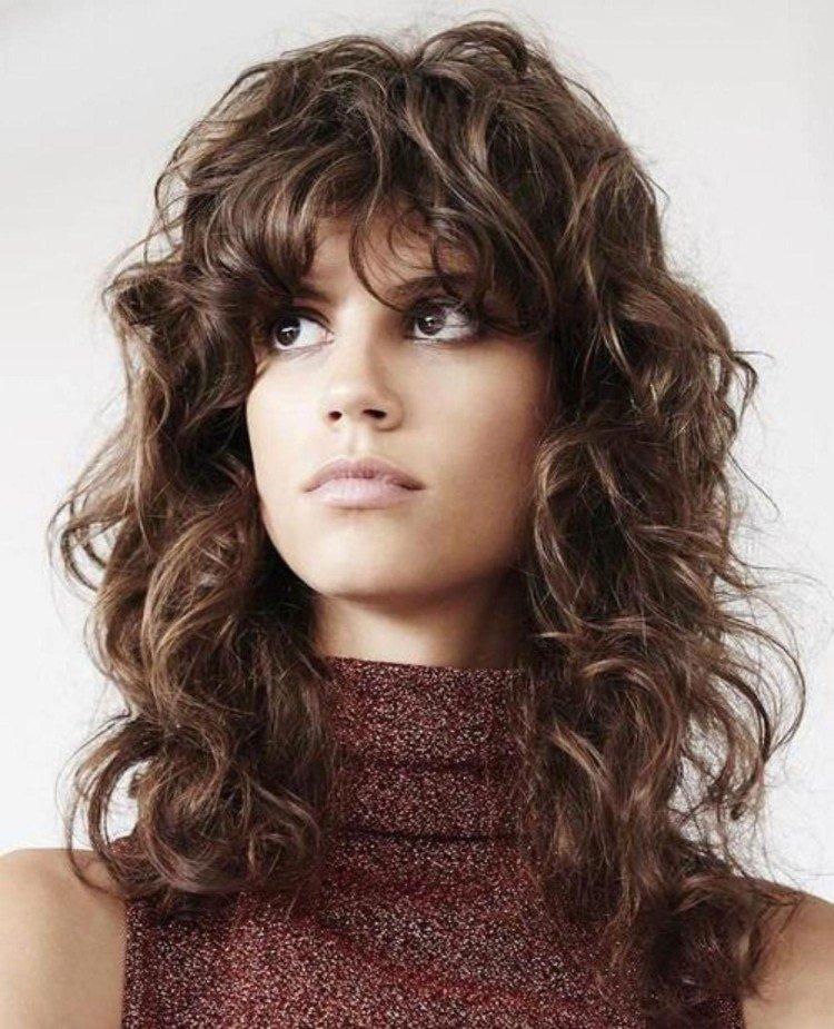 Début de la coupe de cheveux - photos et idées