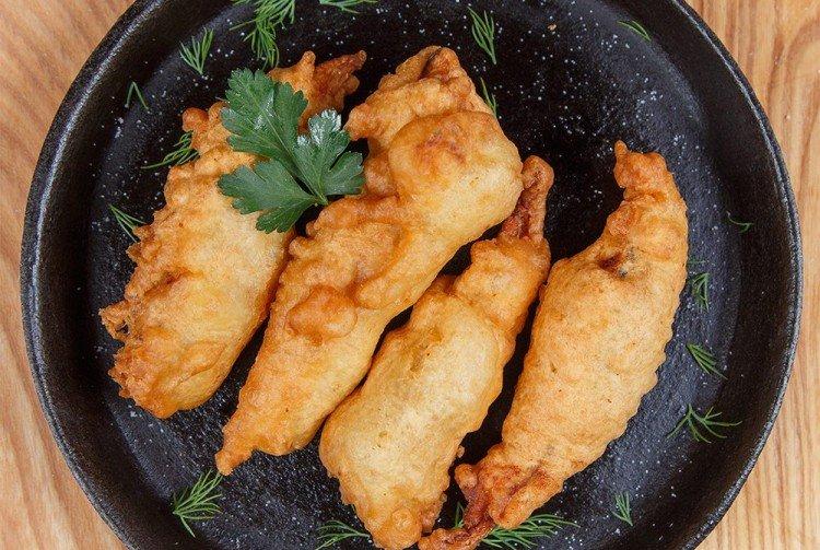 Poisson en pâte oignon-ail