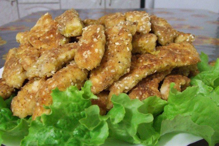 Filet de poulet en pâte aux graines de sésame