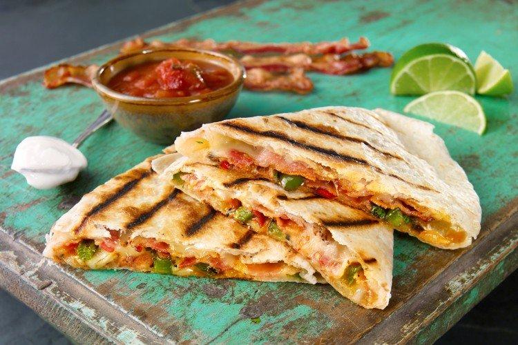 Snack aux fruits de mer en galettes