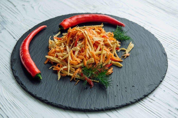 Asperges coréennes au piment