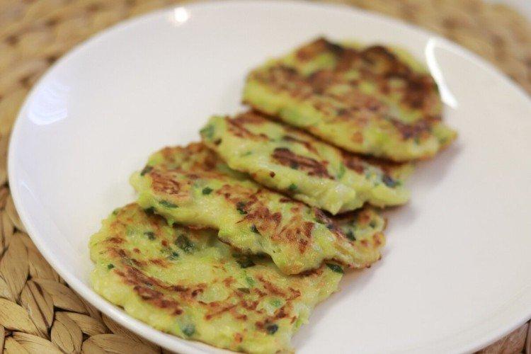 Galettes de courgettes aux haricots verts