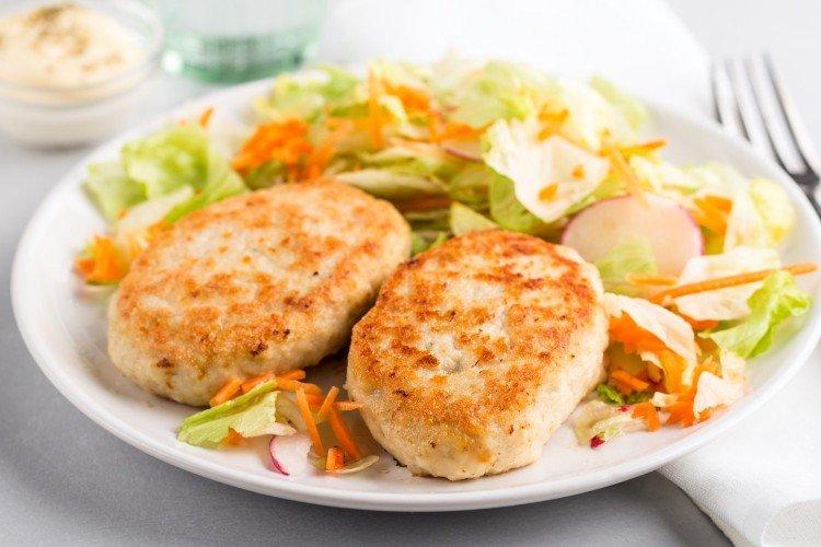 Escalopes de dinde aux noix et pomme