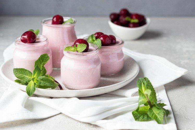 Panna cotta aux cerises et fromage cottage