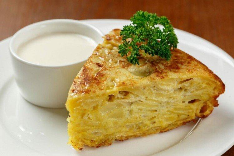 Casserole de pommes de terre aux œufs et au lait
