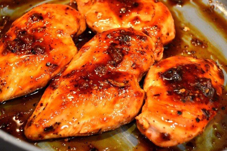 Poitrines de poulet à la sauce soja