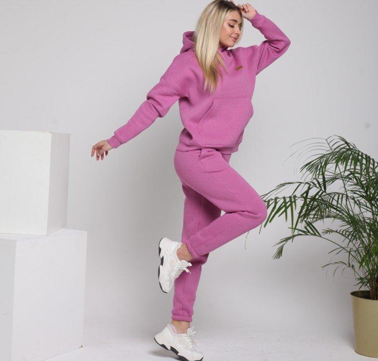 Survêtements pour femmes à la mode 2021 - photo