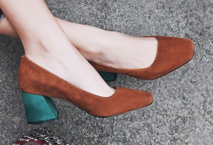 Chaussures pour femmes à la mode 2021 - photos et idées