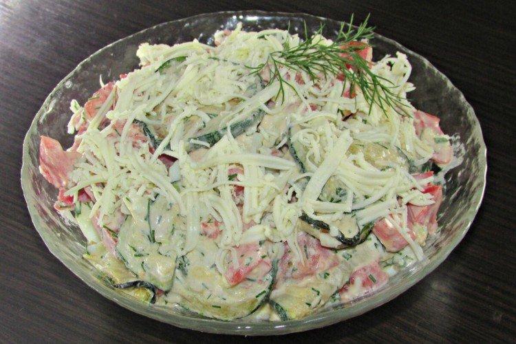 Salade de mozzarella et courgettes