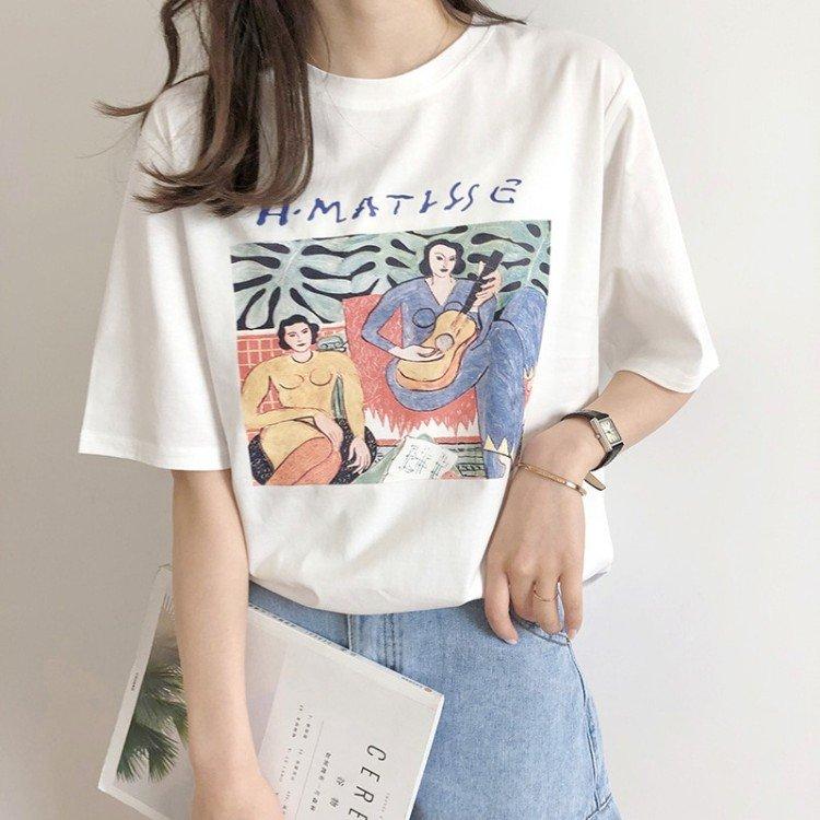 T-shirts aux imprimés tendance