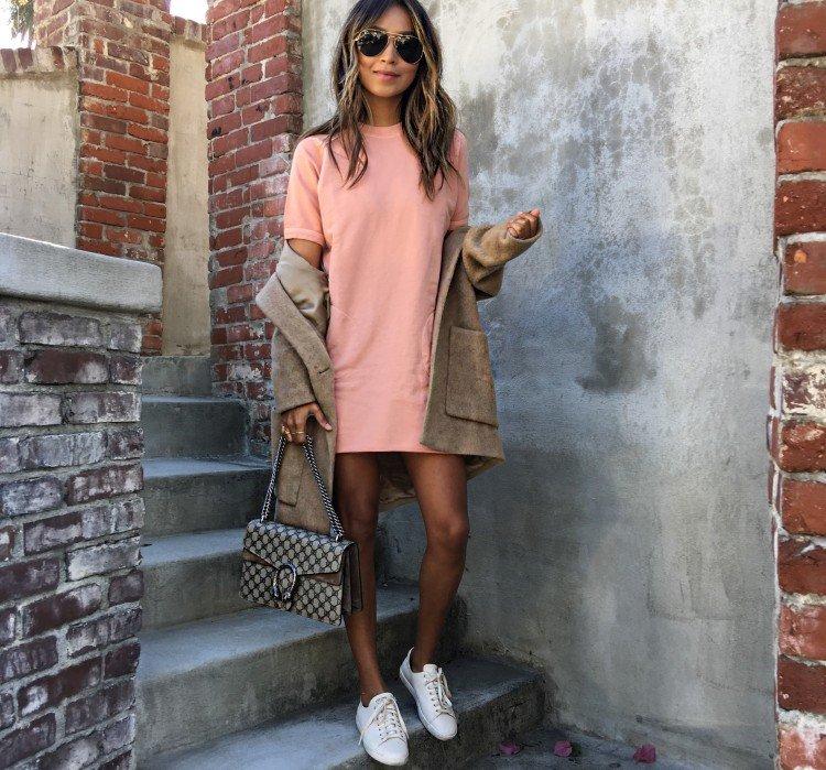 Robe tunique avec baskets