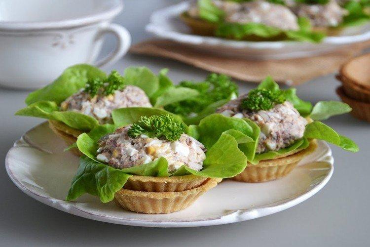 Garniture au thon et aux œufs