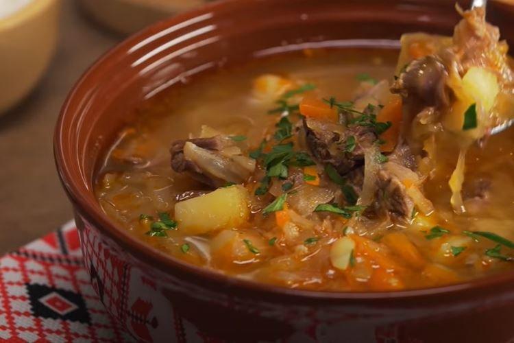 Soupe à la choucroute - une recette classique