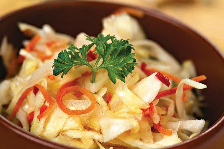 Chou coréen aux clous de girofle pour l'hiver