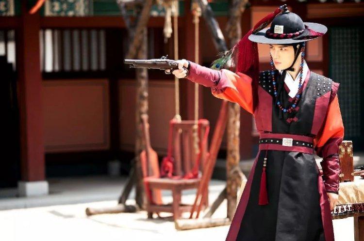 Le voyage dans le temps du Dr Jin (2012)