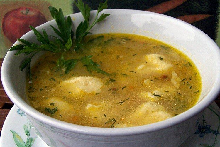 Soupe de pommes de terre aux boulettes