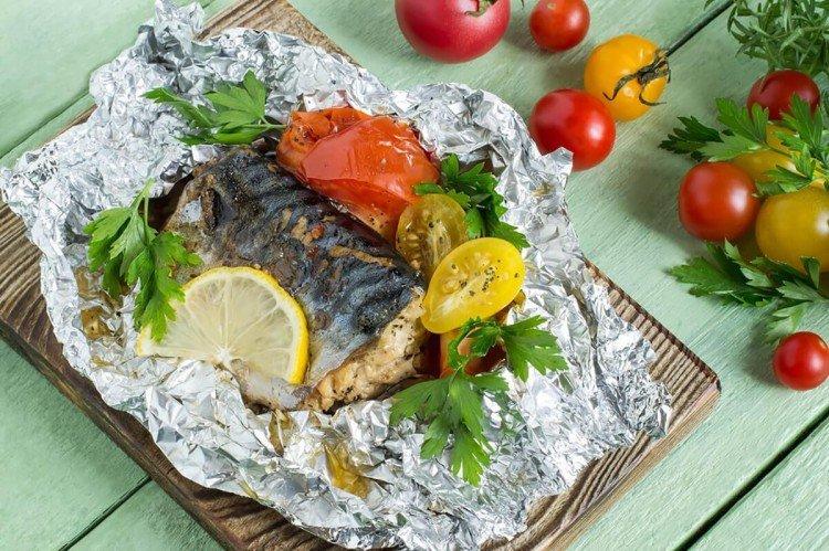 Poisson aux oignons et carottes