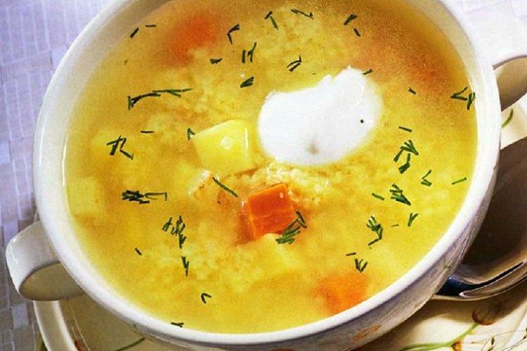 Soupe de millet à l'oeuf