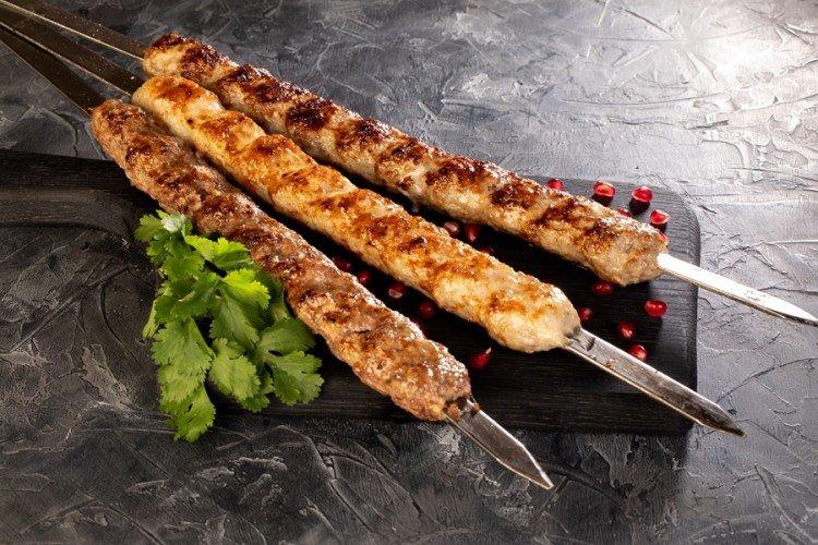 Lula kebab sur le grill